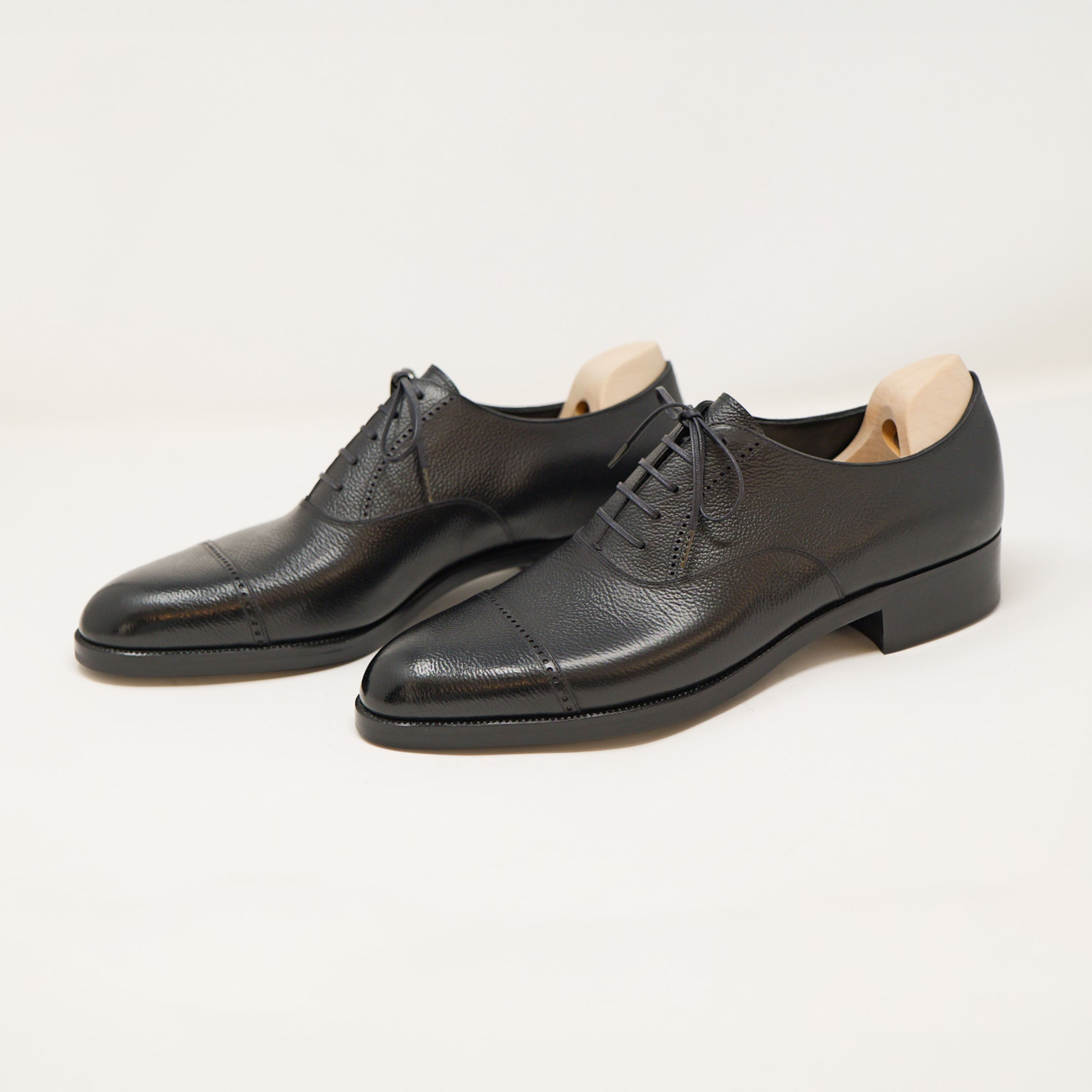 Bespoke Cap-Toe Oxford in Black Grain Leather “TANNERIE D‘ANNONAY LONGCHAMP”-1