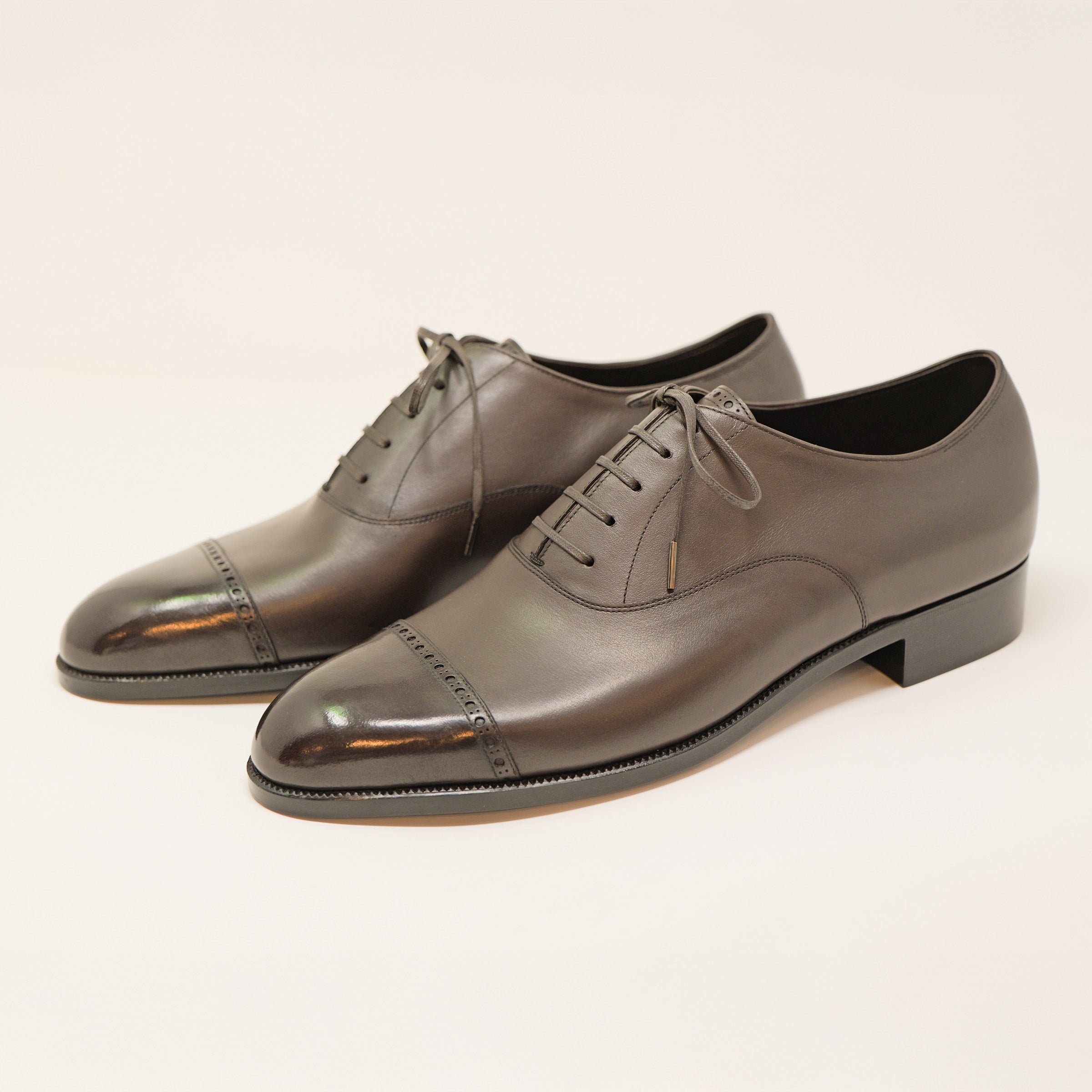 Bespoke Punched Cap-Toe Oxford in Dark brown calf Leather that Made in Itary-1