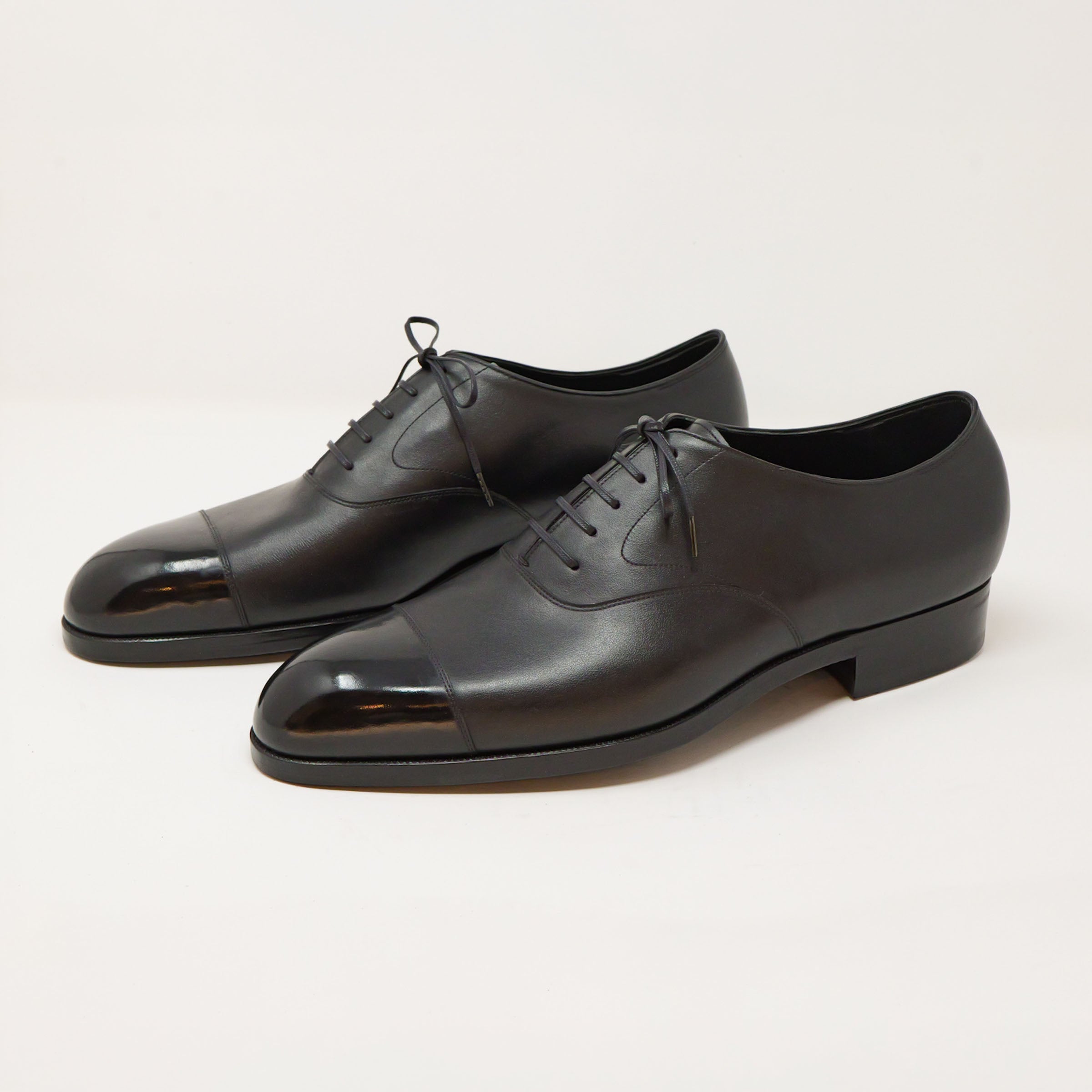Bespoke Straight-Tip Oxford in Black Calf Leather-1
