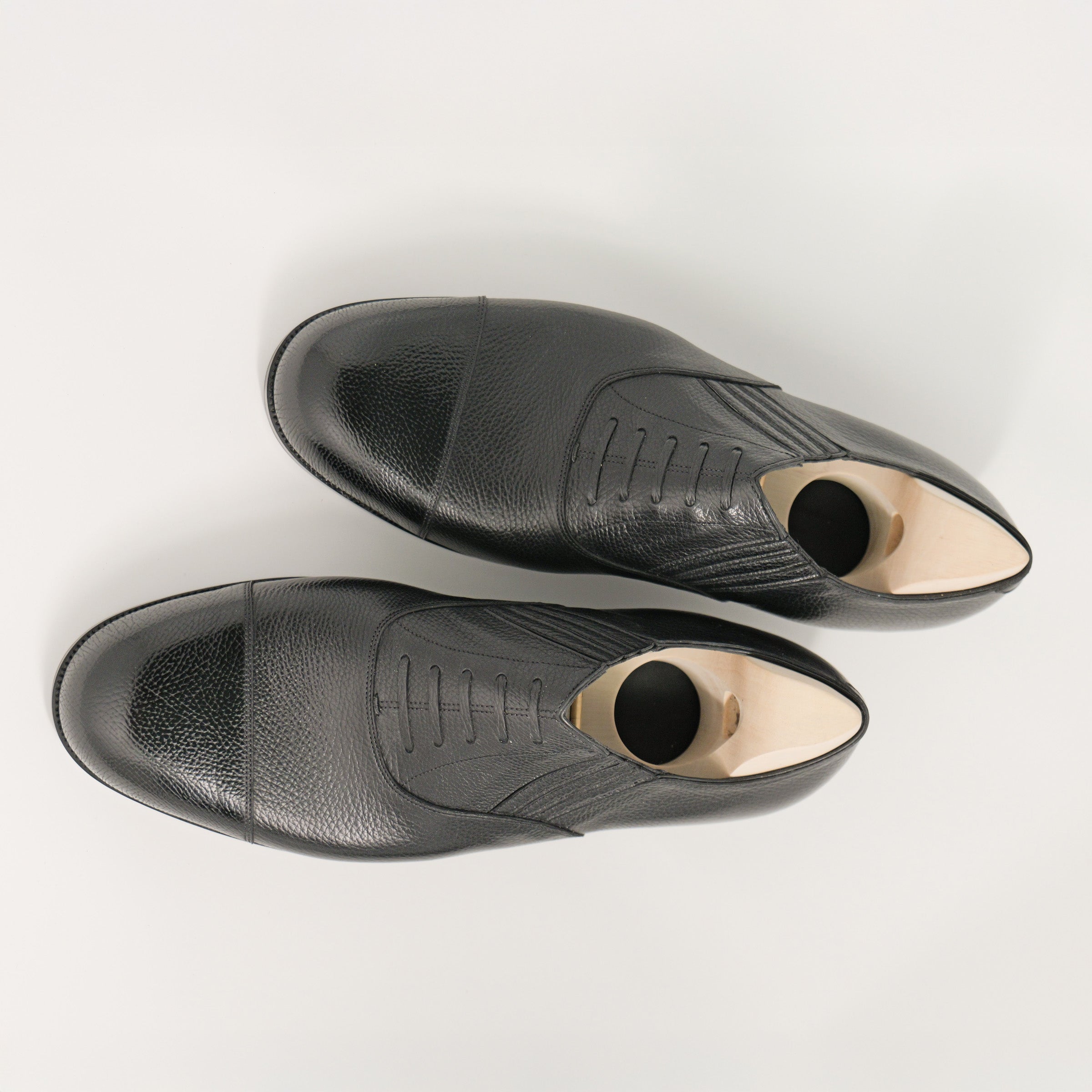 Bespoke Cap-Toe Side Elastic in Black Lama Leather