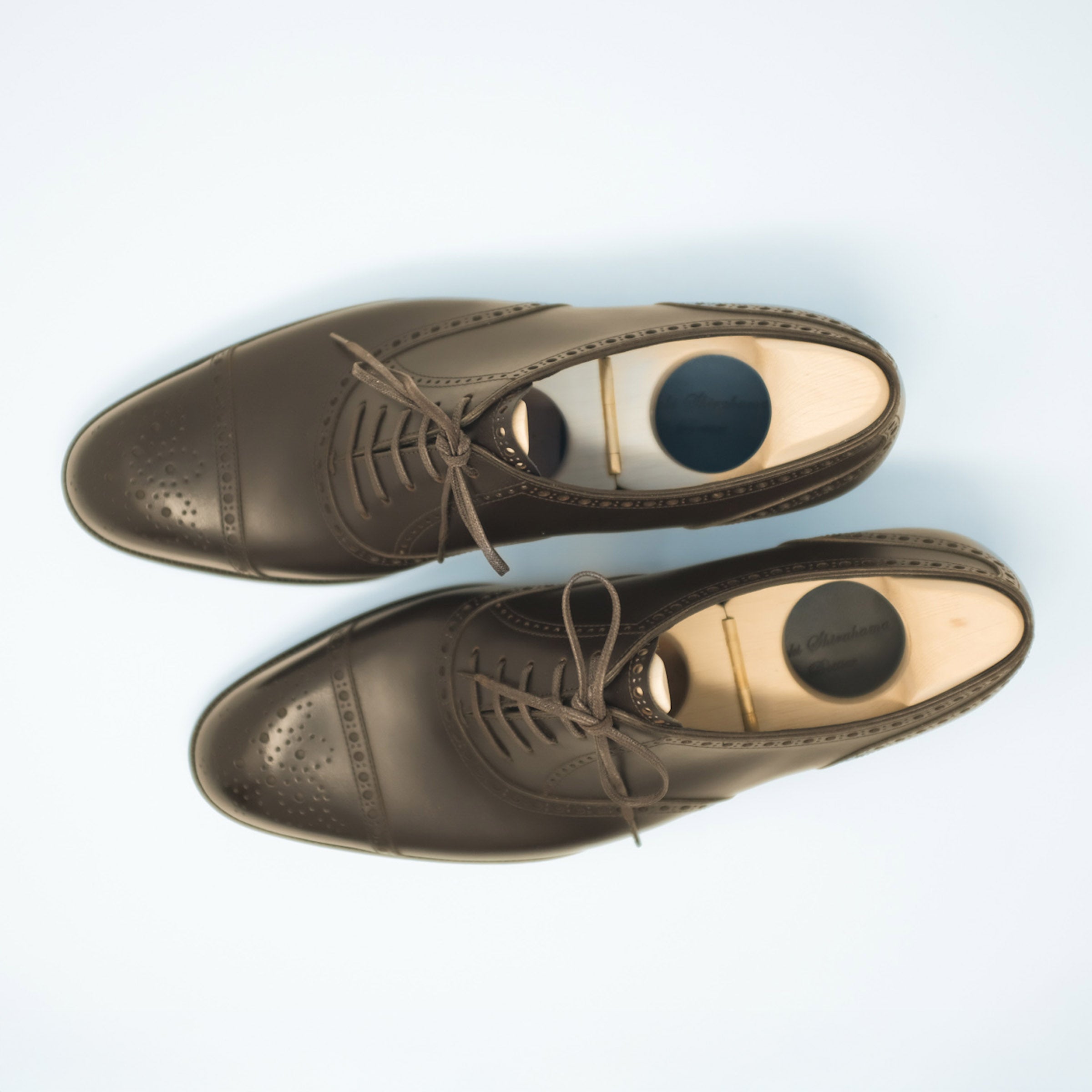 Bespoke Semi-Brogue Oxford in Dark Brown Calf Leather “TANNERIE D’ANNONAY VOCALOU”