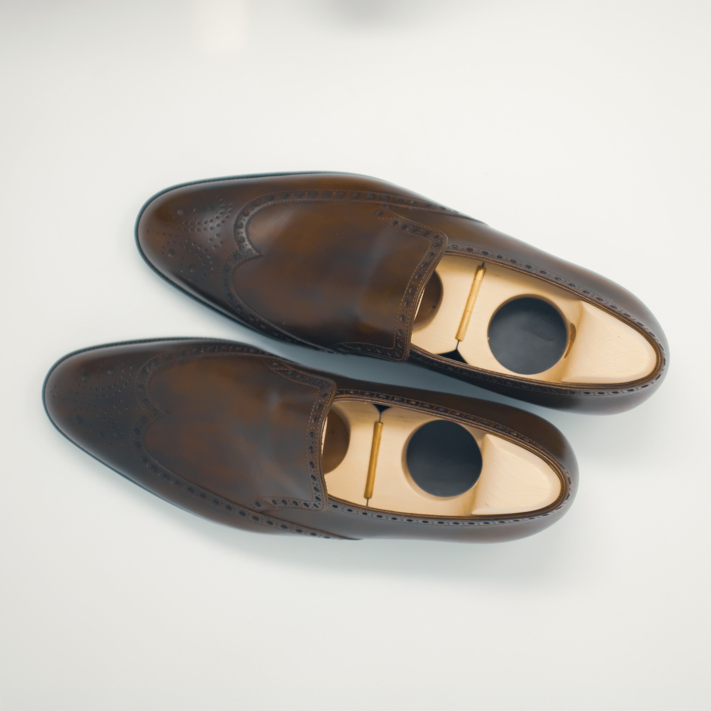 Bespoke Brogue Slip-On in Dark Brown Calf Leather with patina “TANNERIE D’ANNONAY VEGANO”